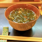 寿し辰 - 〆のお味噌汁。