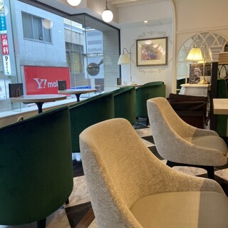 カフェ モーツアルト_2