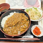 Buta Yakiniku Gurumanzu - ホルモンカレー丼