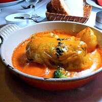 スンガリー 新宿東口本店 - ゴルブッツィ (ウクライナ風ロールキャベツの煮込み焼きトマトソース仕立て)