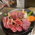 焼肉料理屋 南山 - 