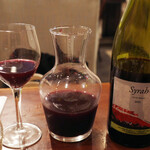 ガネーシュ - 赤ワイン(デキャンタで2000円)