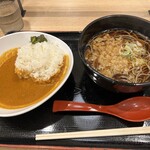 よもだそば - 半よもだカレー、半たぬきセット