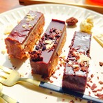 Bean to bar chocolate NAGANO - プレミアム３種のケーキセット