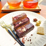 Bean to bar chocolate NAGANO - プレミアム３種のケーキセット