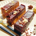 Bean to bar chocolate NAGANO - プレミアム３種のケーキセット