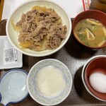 すき家 - わさび山かけ牛丼