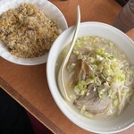 味鮮園 - 料理写真: