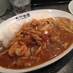 梨花食堂 - キノコの入ったシーフードカレー