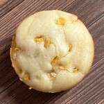 プクガリ - 米粉コーンパン 240円