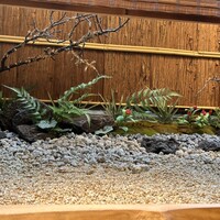 炭焼 うな富士 有楽町店 - カウンター前の景色