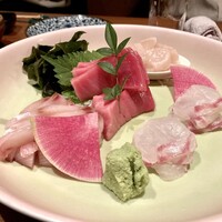寿司割烹やまちょう - ●平政、真鯛、中トロ、帆立様:厚切りが過ぎる！この金額でこれ出して大丈夫なのか！？ww