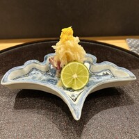 日本料理 直 - 戻り鰹のたたき　自家製塩ちり酢と刻んだ梨