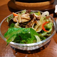 和牛焼肉 神楽坂 牛ます - サラダ