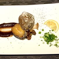 TEPPANYAKI 10 SHIBUYA - 目の前の鉄板で焼かれた鮑