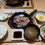 豚ステーキ専門店 B 岡山店 - 