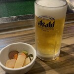 くいしんぼ - 小鉢と生ビール