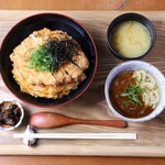 Chicken cutlet bowl set meal