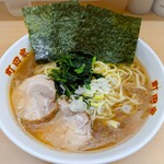 横浜ラーメン 町田家 - 