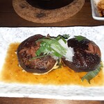 イエノミ ナニワ 301 - しいたけの肉詰め焼き