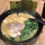 横浜家系ラーメン 銀家 - 