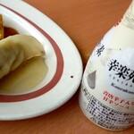 幸楽苑 - 幸楽苑の素と醤油で食べる餃子