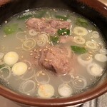 京城園 - コムタンスープ 牛テール1,430円