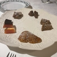 ヴォーロ・コズィ - 