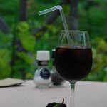 ココ・ファーム・カフェ - アイスコーヒーと「ぶどうのロールケーキ」