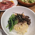 焼肉山河 - 