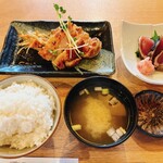 食彩一番 - 日替り定食(若鶏網焼き玉ねぎソース、カツオたたき、ネギトロ)_¥1,000