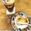 ラシェリ - ラシェリ特製チーズケーキとレモンソーダコーヒー