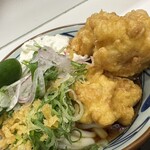 丸亀製麺 - 【2023.9.26(火)】冷タル鶏天ぶっ掛けうどん（並盛）890円→860円