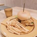 Hawaiian Diner HANAO CAFE - フリフリチキンチーズバーガー