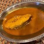 ベンガル料理プージャー - 真鯛のホームスタイルカレー