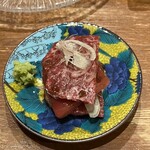 愛道園 - マグロと赤身肉のミルフィーユ