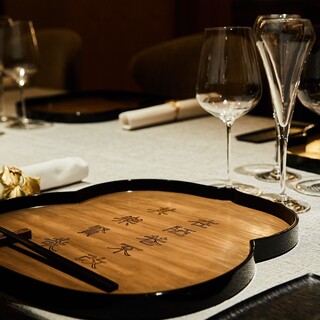 料理の味わいを引き立てる美酒を厳選。お好きな一杯を愉しんで