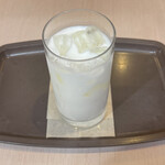 Kafe Beroche - アイスミルク　280円（税込）