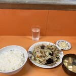 Tendou - 御飯の丼は吉牛サイズ