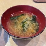寿司居酒屋 寿し丸 - お味噌汁