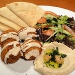 アルミーナ - ファラフェルプレート　