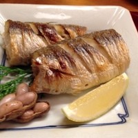 赤坂とゝや魚新 - かます筒焼き