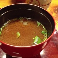 赤坂とゝや魚新 - 赤出汁