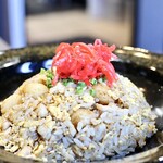 炒飯専門店 迅や - にんにくゴロゴロチャーハン