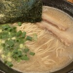 とんこつラーメン 樹々 - 