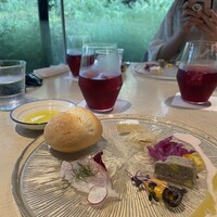 TEIEN Restaurant comodo - 