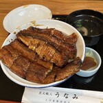 Sumibi Shokunin Unami - 鰻丼(肝吸い付き) 特　1尾