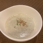 キャラント キャトル - ごぼうのポタージュ