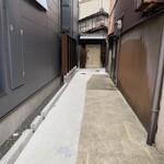 OTOTO JET - 路地の奥のお店