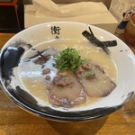 広島牡蠣と和牛ラーメン 衝青天 - 